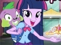 Spiel Fighting for the Crown of Equestria Girls