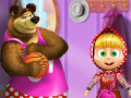 Spiel Masha and the Bear Dress Up 