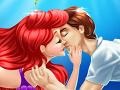 Spiel Ariel Prince Eric Kissing Underwater