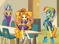 Spiel Equestria Girls: Rainbow Rocks - Who your very important girlfriend?